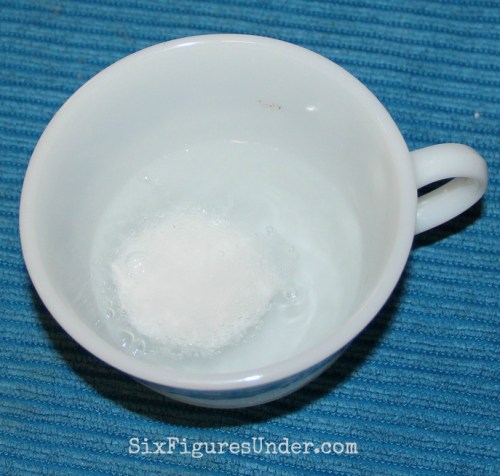 At $.05 per tab, making homemade dishwasher detergent tabs not only saves us money, but it saves us from the toxic chemicals in commercial dishwashing soaps. 